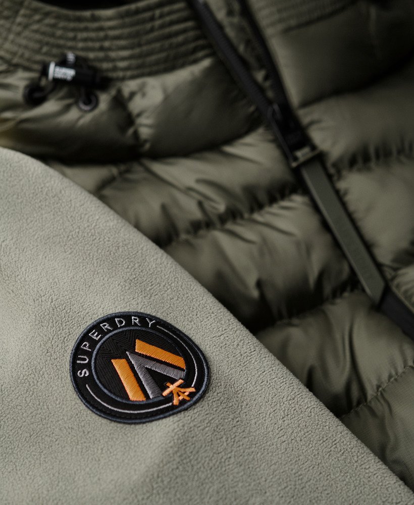 kurtka typu bomber z kapturem storm fleece w kolorze oliwkowo-zielonym