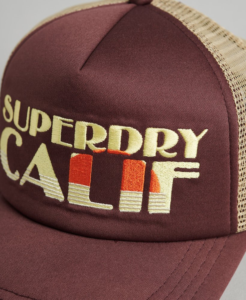 czapka vintage trucker w kolorze brązowym z cykorią i kawą