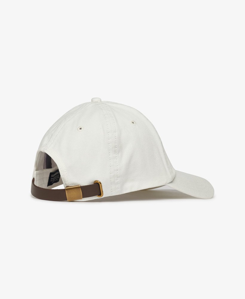 czapka vintage z haftem w kolorze off white