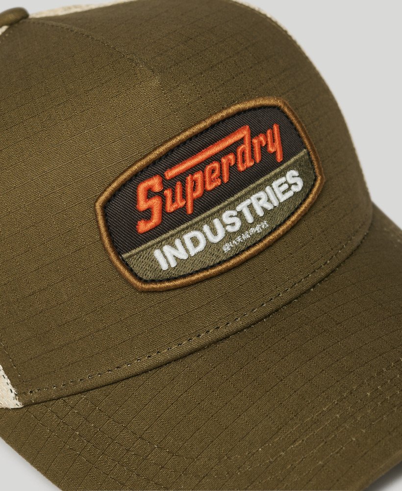 czapka typu trucker z daszkiem dirt road w kolorze ciemnego khaki