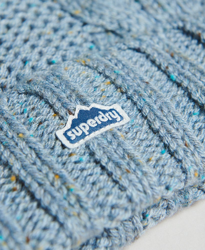 czapka z dzianiny kablowej bobble beanie w kolorze miękkiego niebieskiego tweedu