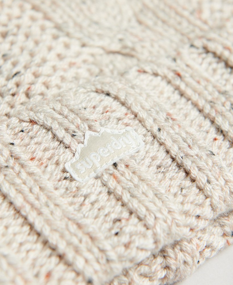 czapka z pomponem cable knit w kolorze owsianego tweedu
