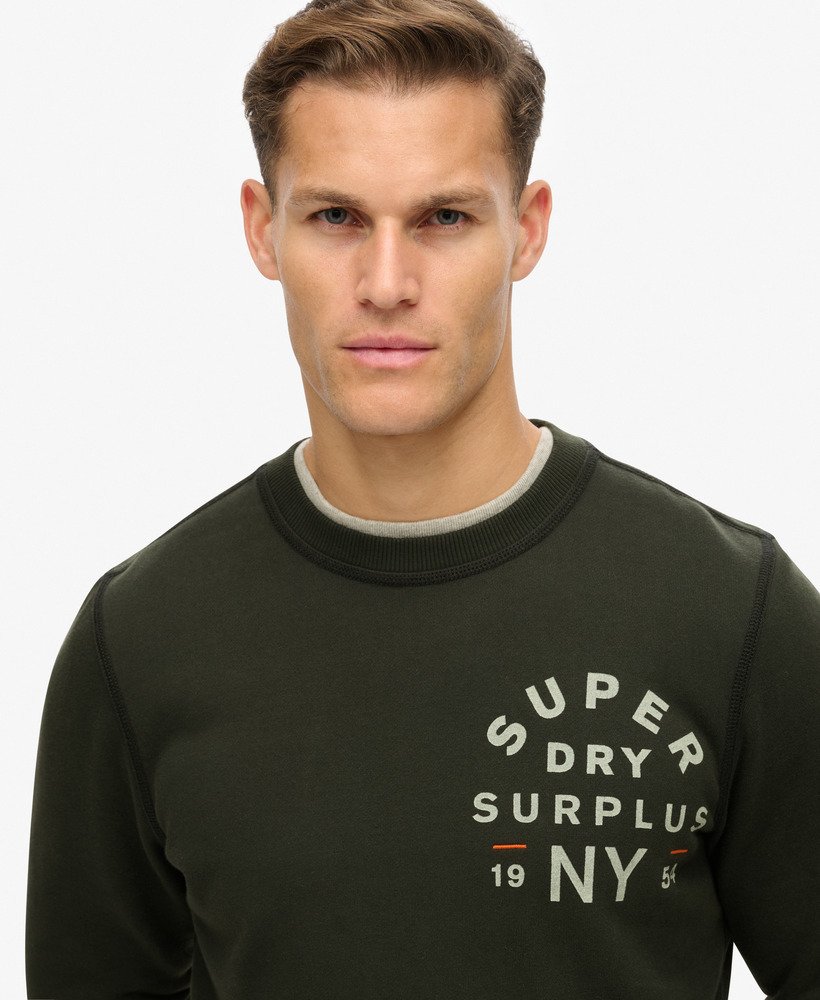 bluza z nadrukiem surplus crew w kolorze spranej czerni