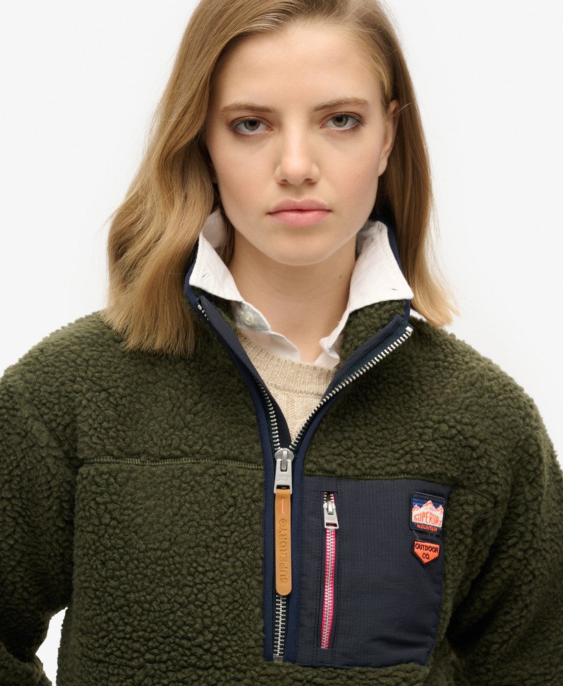 klasyczny sweter z polaru w stylu retro zapinany na suwak w kolorze khaki