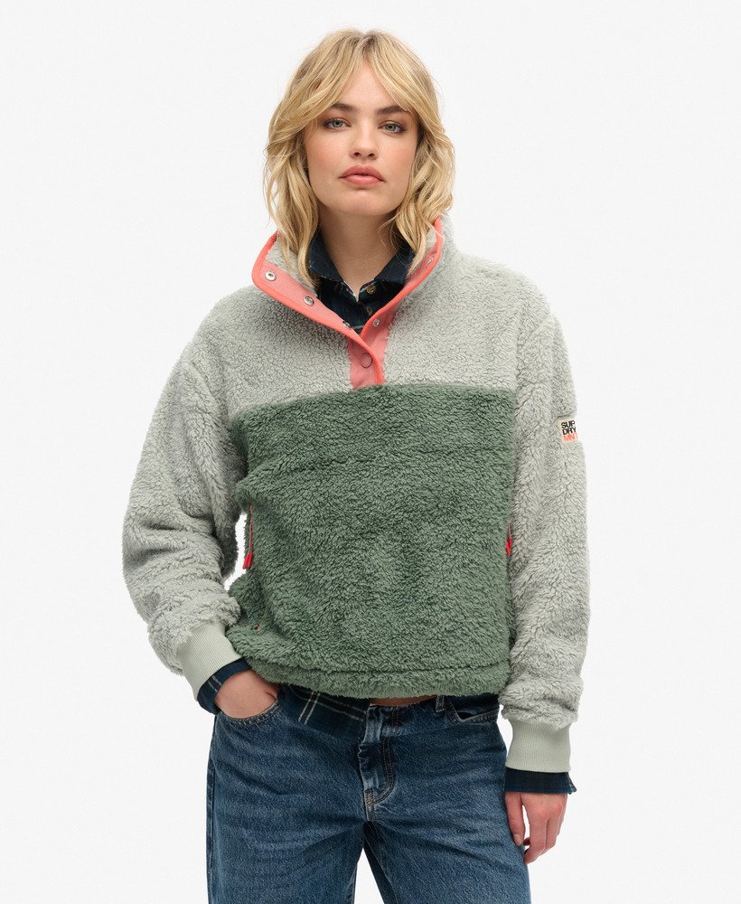 supermiękki sweterek mash up henley w kolorze puritan grey