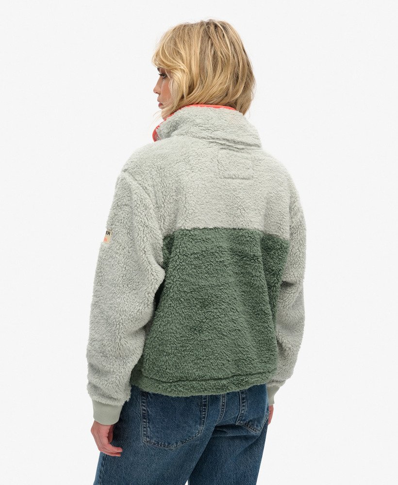supermiękki sweterek mash up henley w kolorze puritan grey