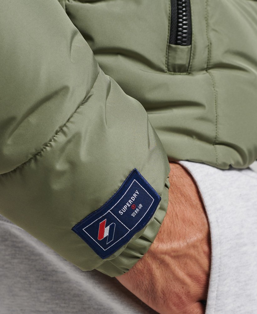 kurtka sportowa z kapturem w kolorze dusty olive