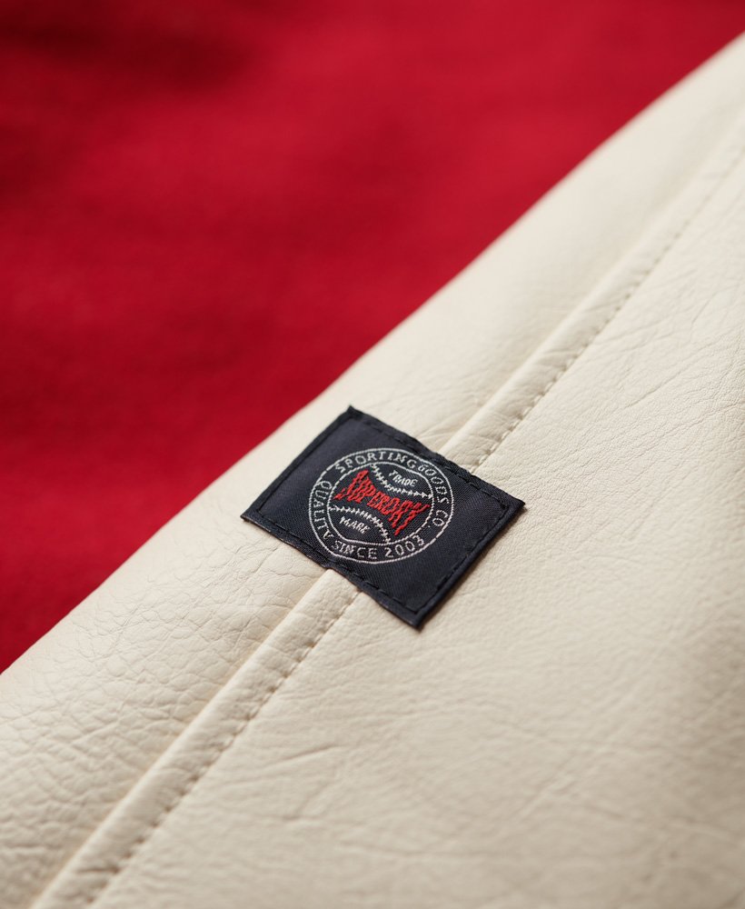 kurtka bomberka uniwersytecka w kolorze varsity red