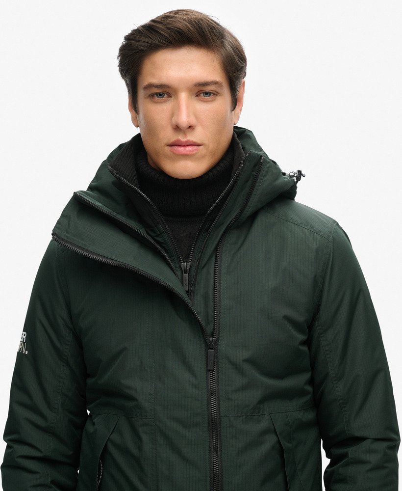 kurtka wiatrówka z kapturem yachter w kolorze academy dark green
