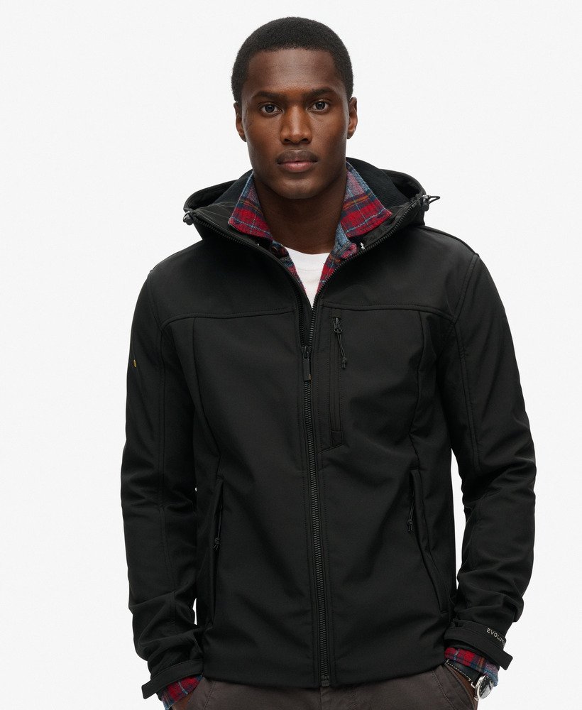 kurtka trekker z kapturem soft shell w kolorze czarnym