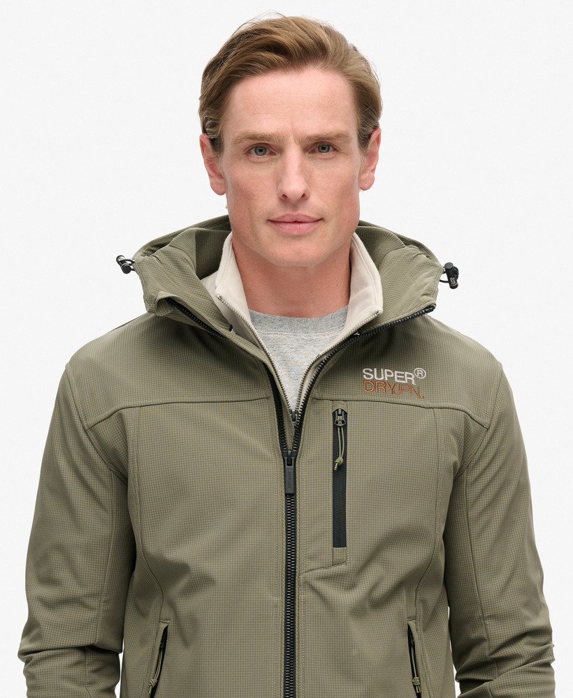 kurtka trekker z kapturem ripstop softshell w kolorze przygaszonej oliwki