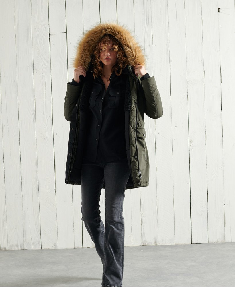 kurtka parka z mikrofibry nadare w kolorze dark moss
