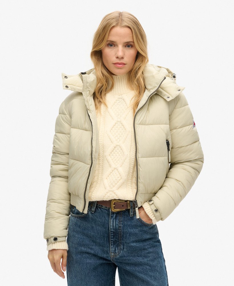 kurtka fuji cropped hooded w kolorze pelikana