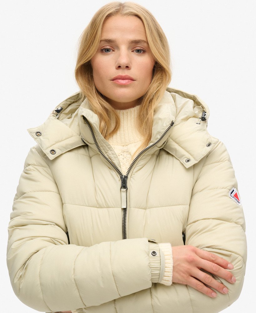 kurtka fuji cropped hooded w kolorze pelikana