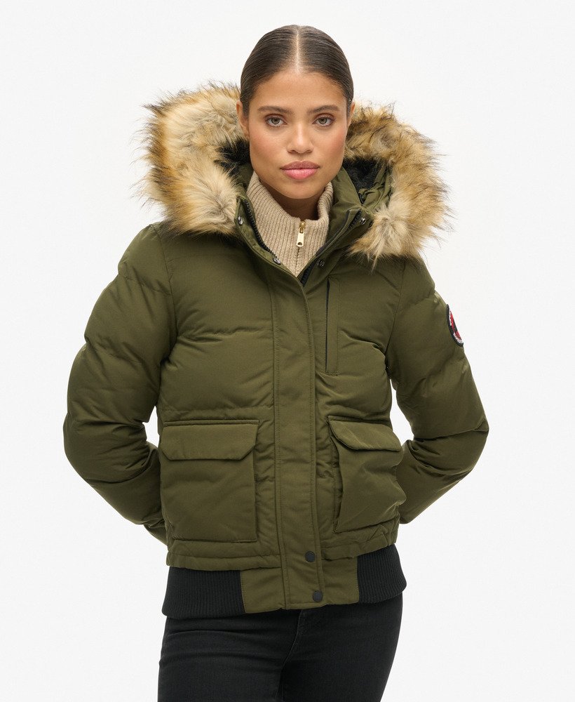 kurtka bomberka z kapturem everest w kolorze oliwkowym surplus goods