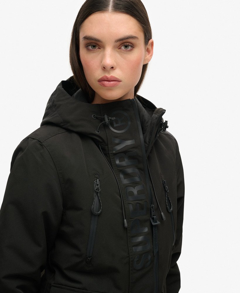 kurtka wiatrówka ultimate sd-windcheater z kapturem w kolorze jet blackblack