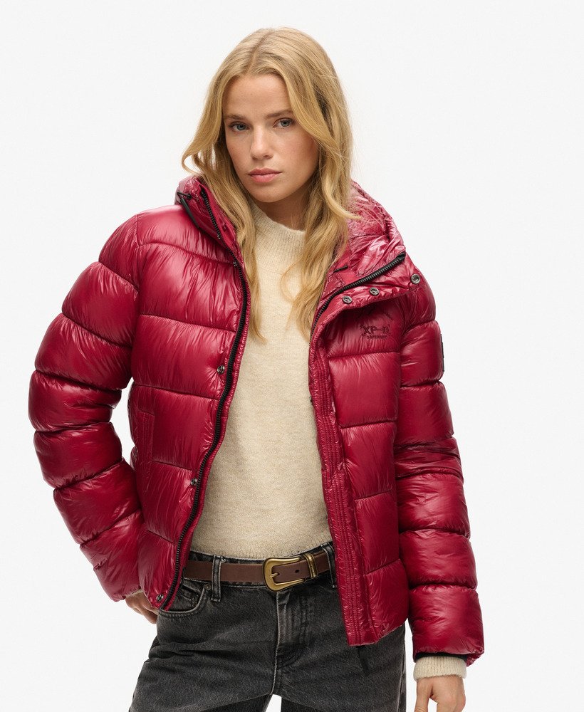 kurtka sportowa z kapturem shine puffer w kolorze dark berry