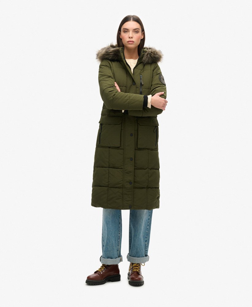 długi płaszcz ze sztucznego futra everest w kolorze oliwkowym surplus goods