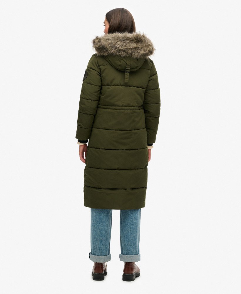 długi płaszcz ze sztucznego futra everest w kolorze oliwkowym surplus goods