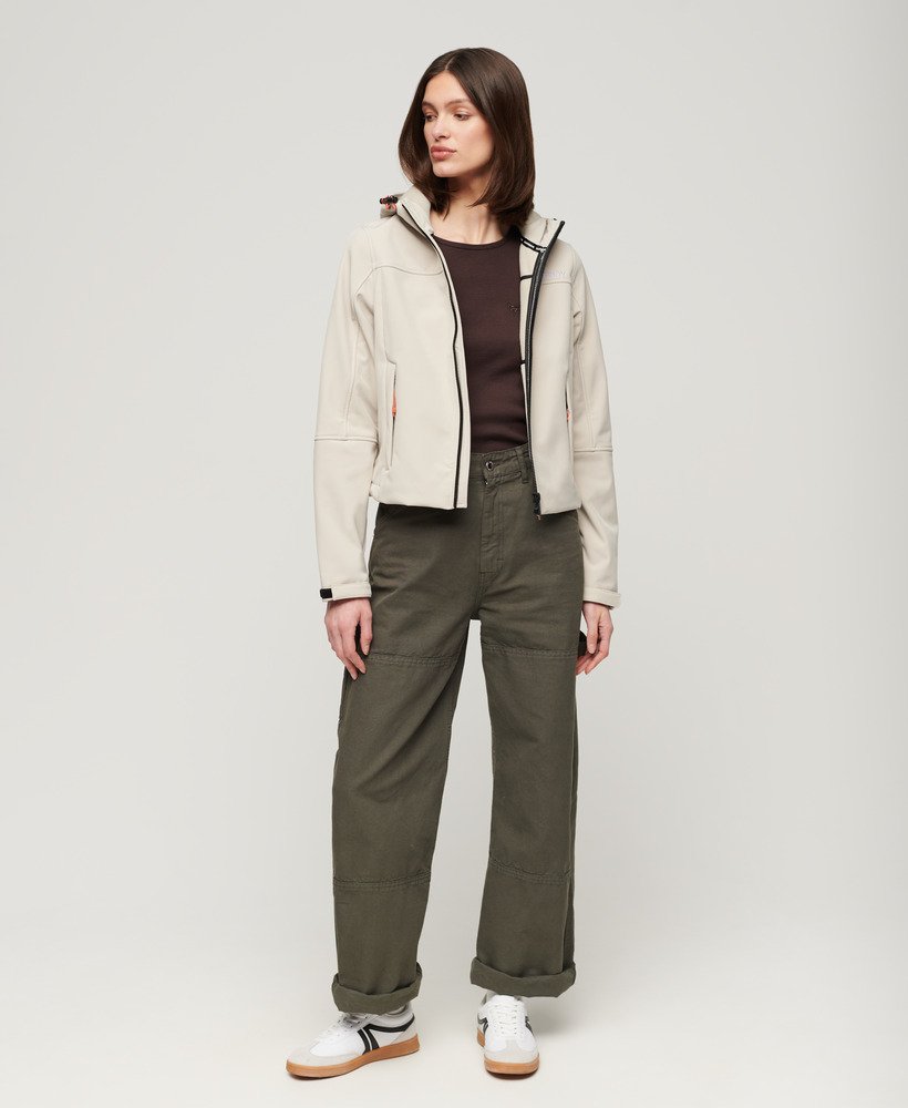 kurtka trekker z kapturem soft shell w kolorze chateau gray