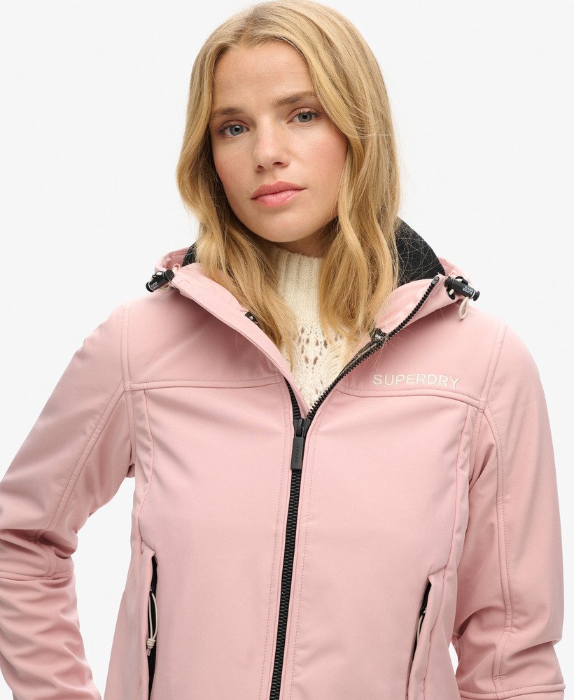 kurtka trekker z kapturem soft shell w kolorze różu vintage