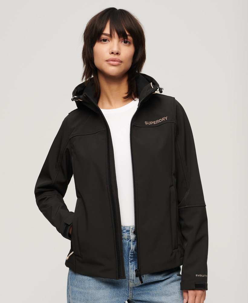 kurtka typu softshell z kapturem w kolorze czarnym