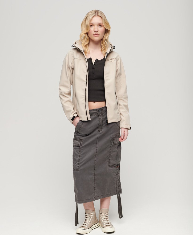 kurtka typu softshell z kapturem w kolorze chateau grey