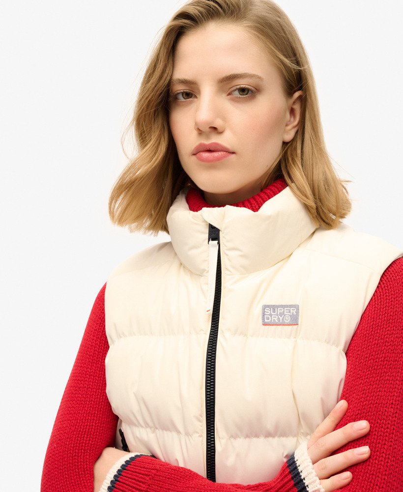 sportowa pikowana kamizelka w kolorze off white