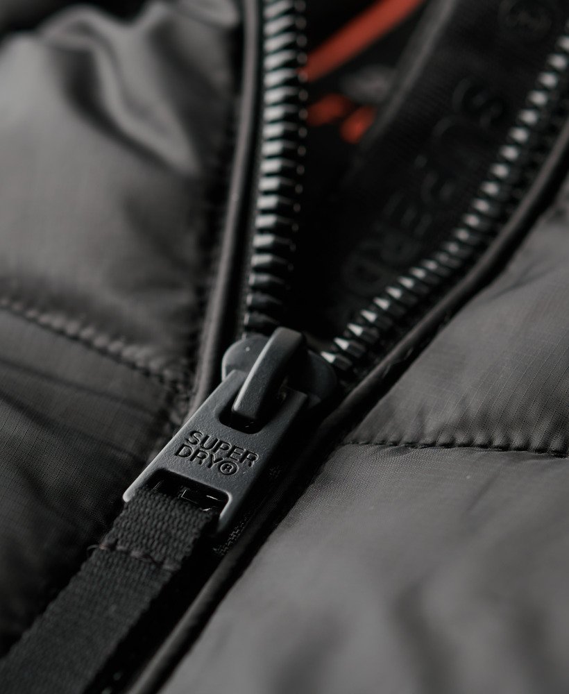 płaszcz fuji mid padded z kapturem w kolorze czarnym