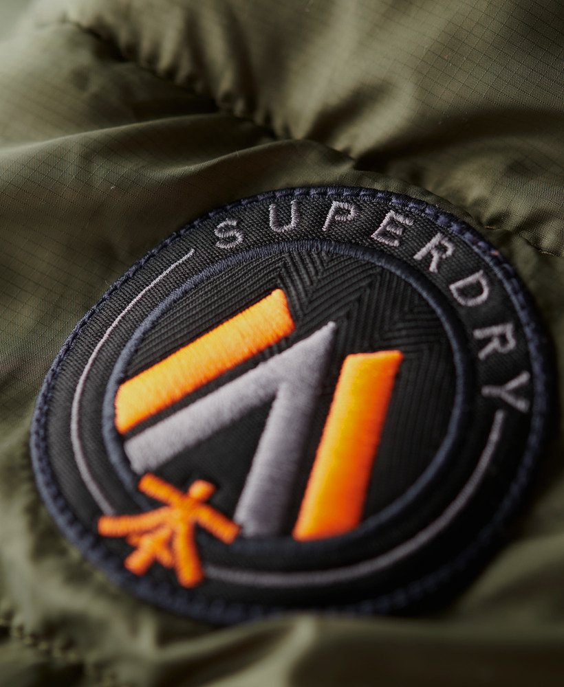 płaszcz fuji mid padded z kapturem w kolorze oliwkowozielonym