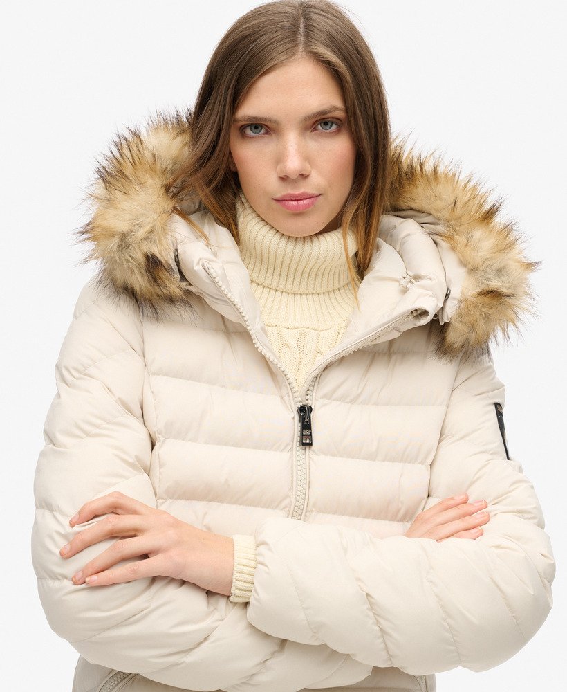 kurtka z kapturem fuji faux fur longline w kolorze rainy day grey