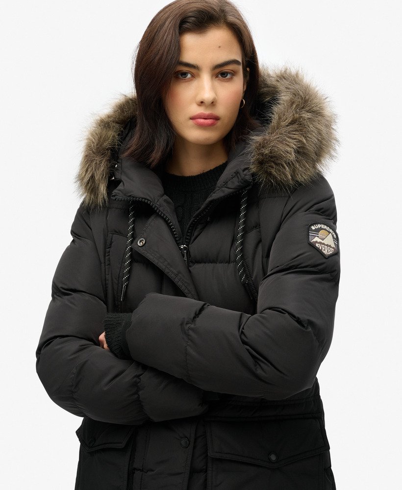 kurtka puchowa everest mid faux fur puffer w kolorze czarnym