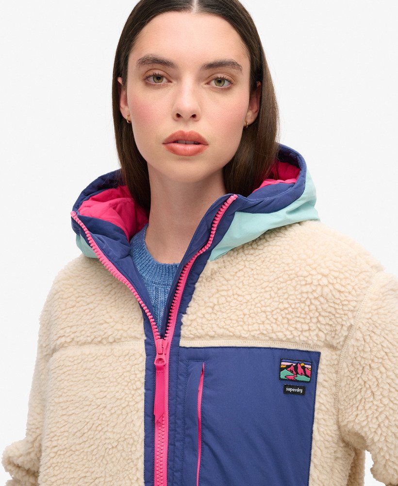 kurtka typu sherpa z kapturem w stylu vintage w kolorze ecru