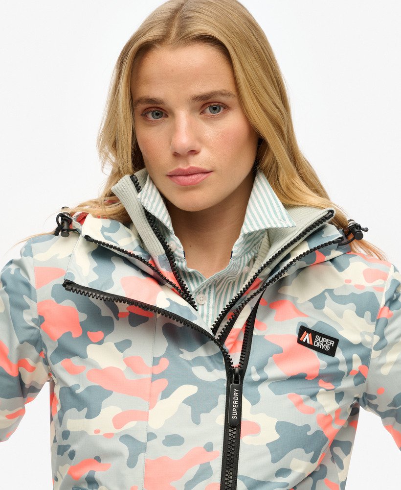 kurtka wiatrówka z kapturem mountain w kolorze puritan grey camo