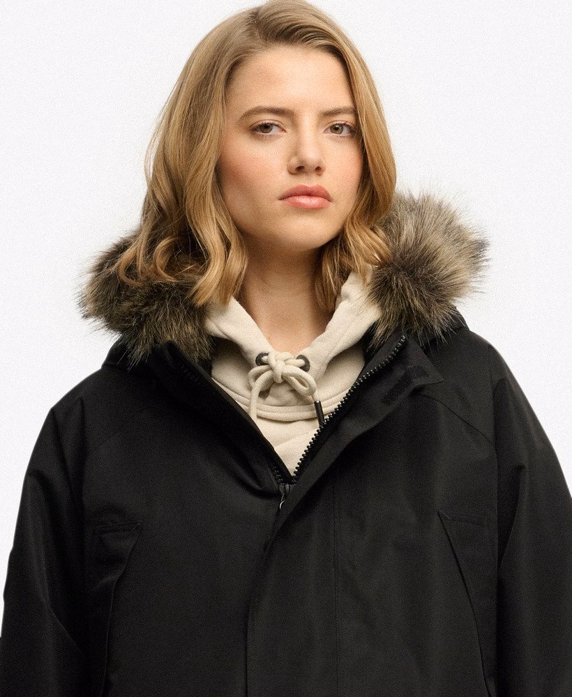 Szlafrok Everest Superdry wodoodporny ze sztucznego futra