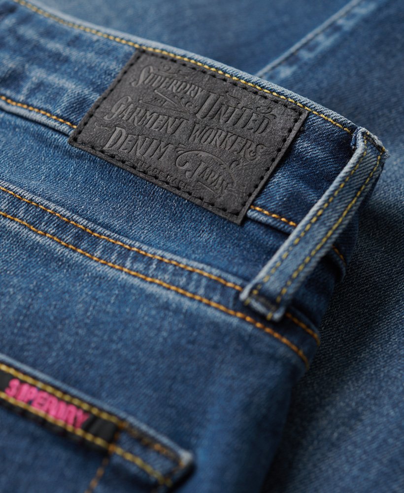 jeansy rurki z bawełny organicznej z wysokim stanem w kolorze fulton vintage blue