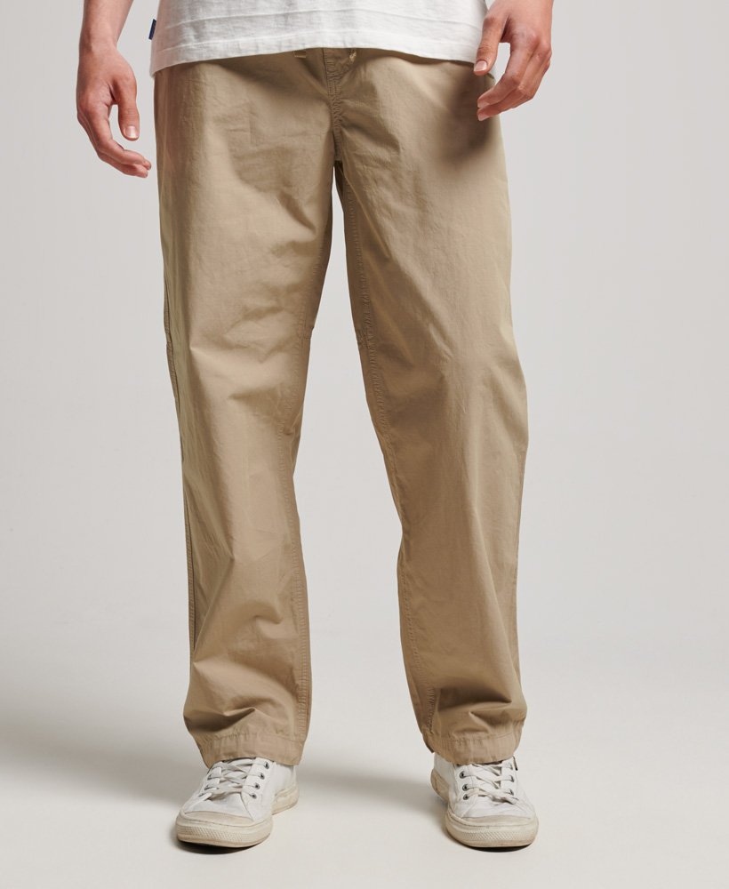 spodnie dresowe woven joggers w kolorze canyon sand brown