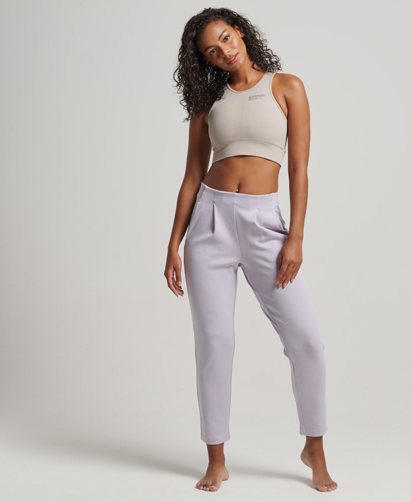 spodnie dresowe flex tailored w kolorze thistle lilac