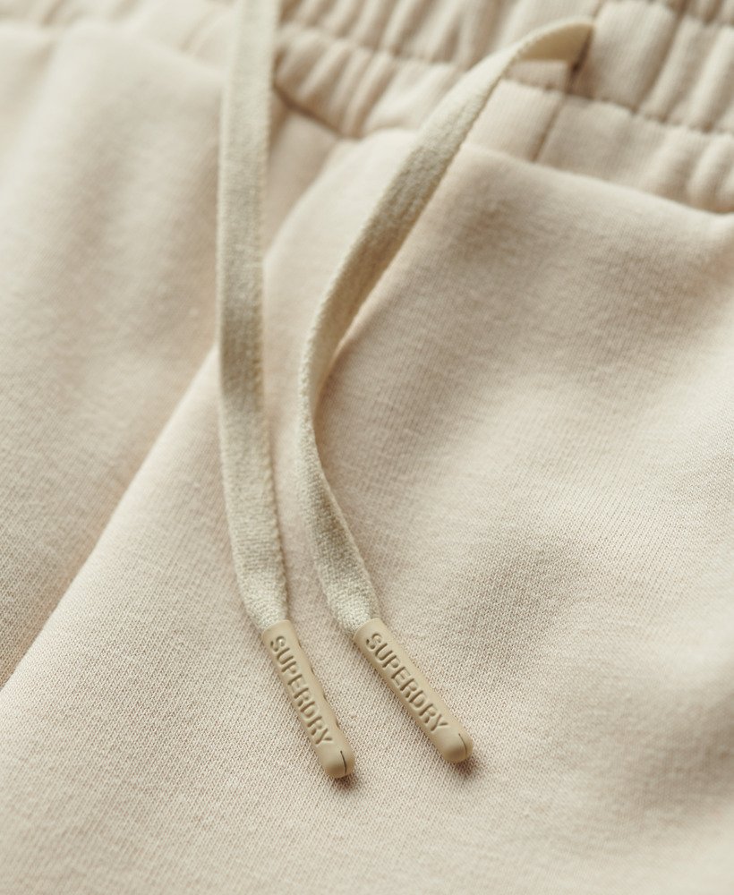 spodnie dresowe sports tech slim joggers w kolorze pelikana w beżu