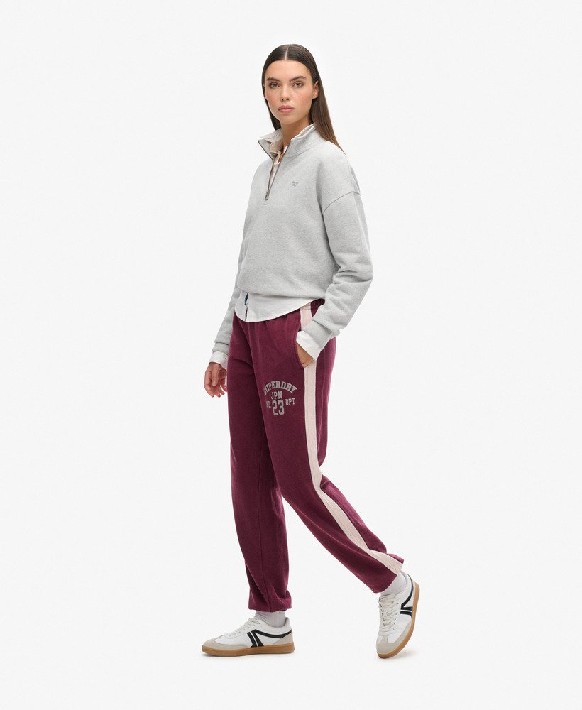 spodnie dresowe athletic essentials vintage side stripe w kolorze port red