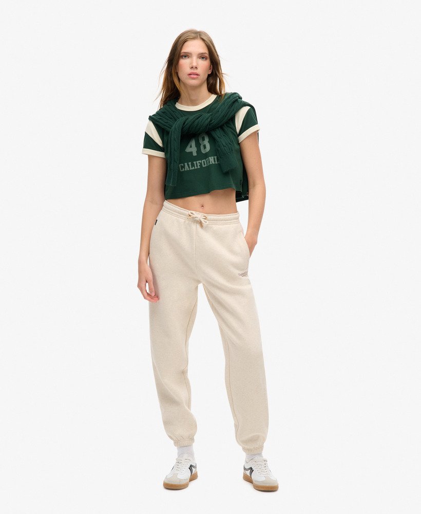 spodnie dresowe essential logo cuffed joggers w kolorze jasnobrązowym