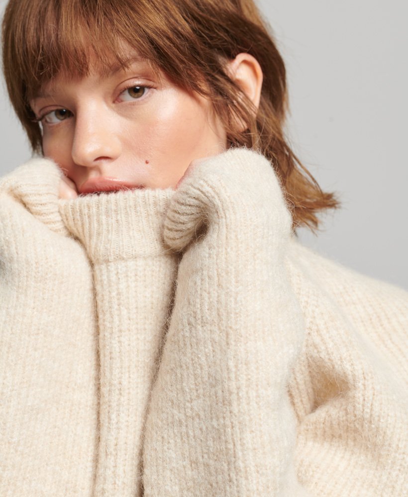 sweter essential rib crew w kolorze ecru