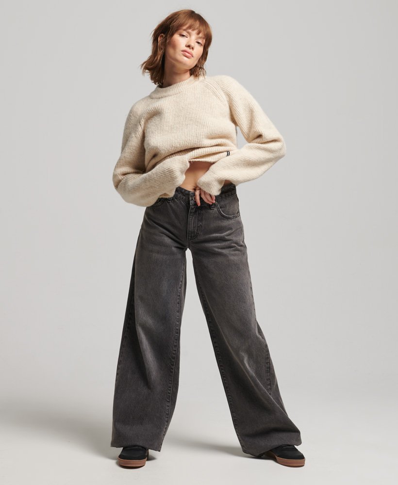 sweter essential rib crew w kolorze ecru