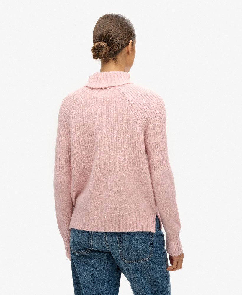 golf z dzianiny prążkowanej essential rib knit w kolorze jasnoróżowym