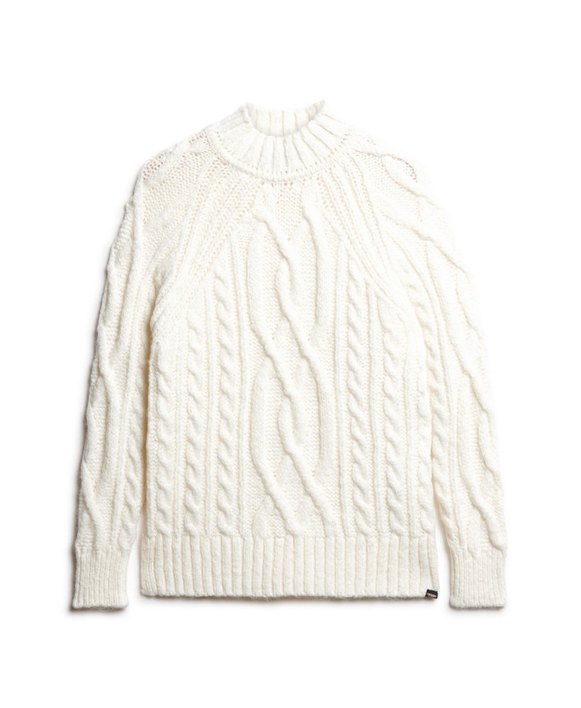 sweter z wysokim kołnierzem i splotem warkoczowym w kolorze off white