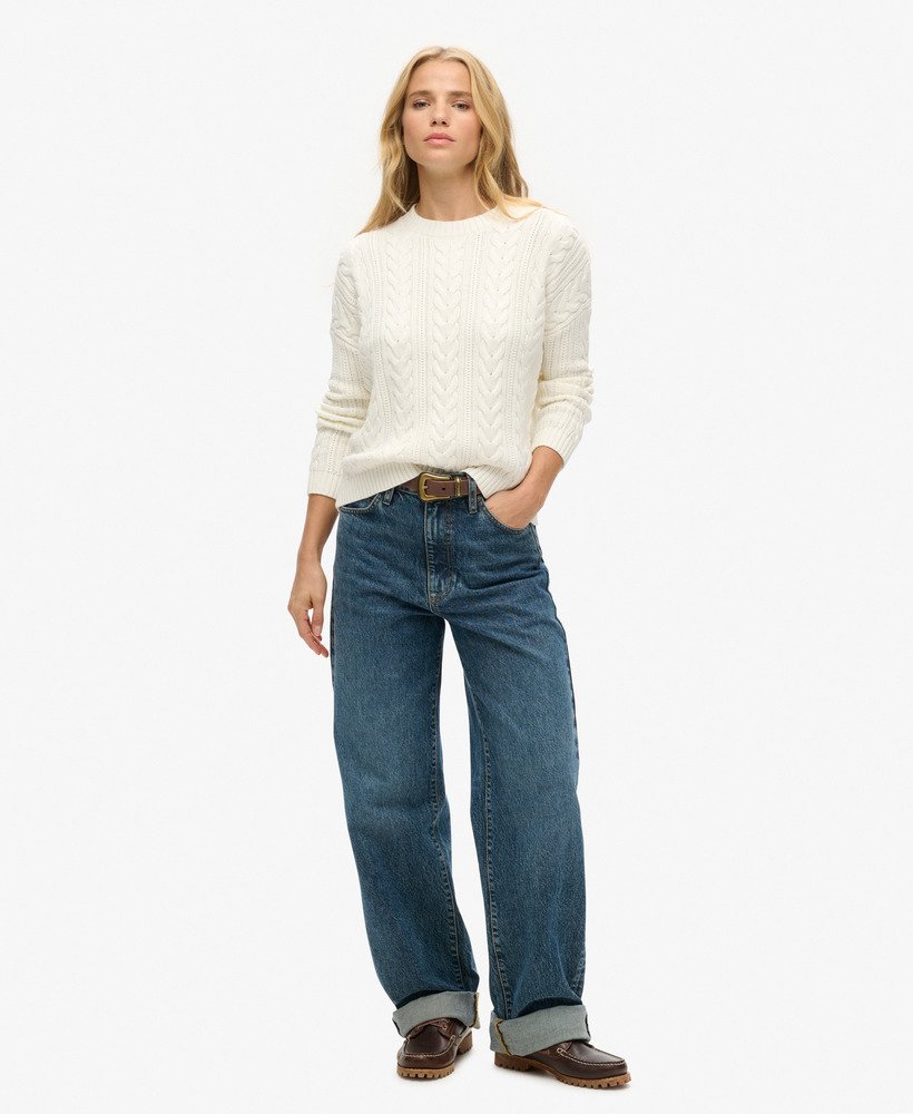sweter z obniżonymi ramionami i okrągłym dekoltem w kolorze winter white
