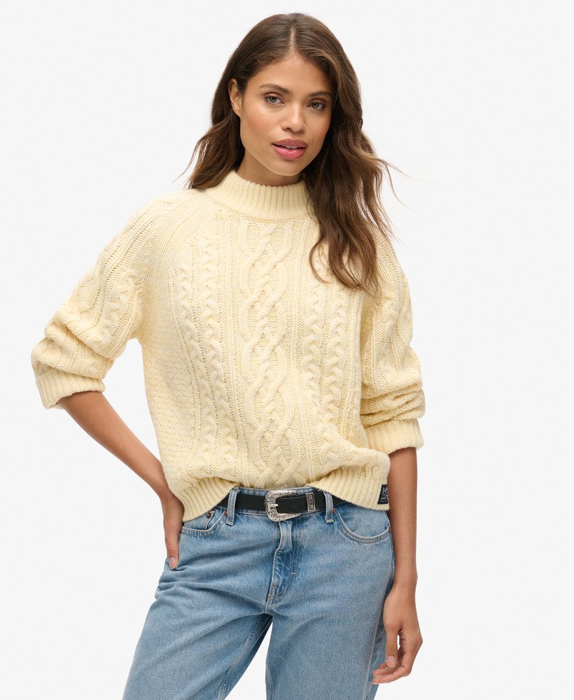 sweter z golfem cable w kolorze island ecru