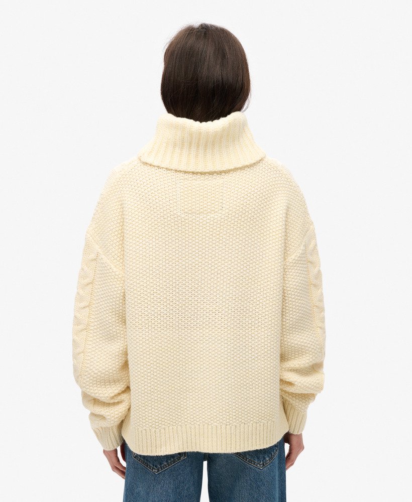 sweter cable roll neck w kolorze island ecru