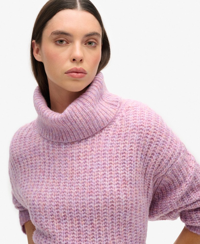 sweter z prążkowanym ściągaczem i głębokim dekoltem w kolorze dusty rose twist