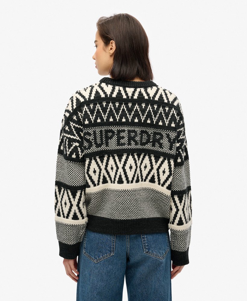 sweter z okrągłym dekoltem w kolorze czarnymisland ecru